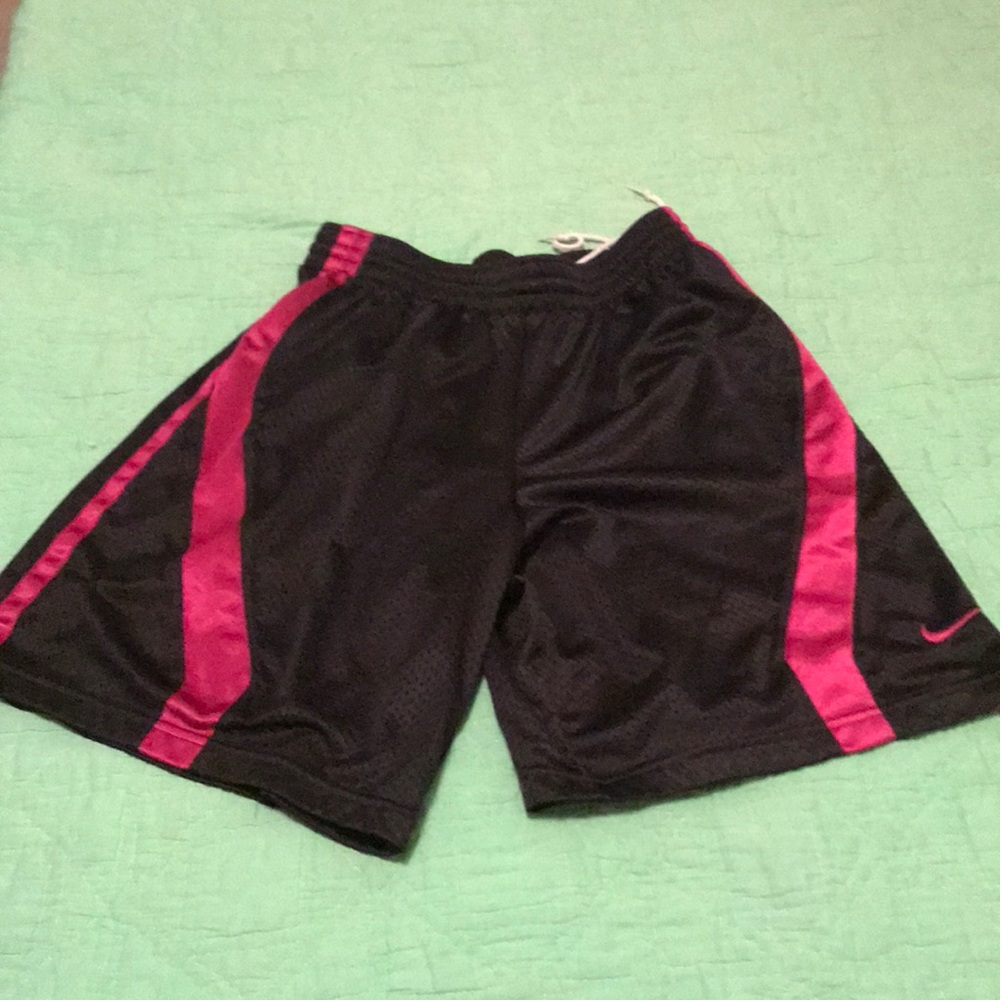 Basketball shorts